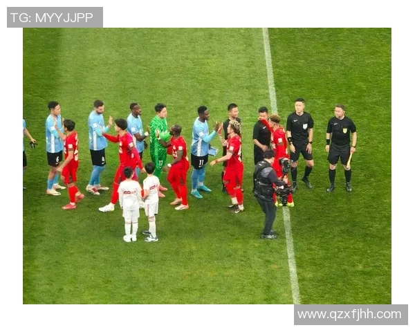 震撼球场！顶级足球射门集锦，精彩绝伦的完美进球瞬间回顾